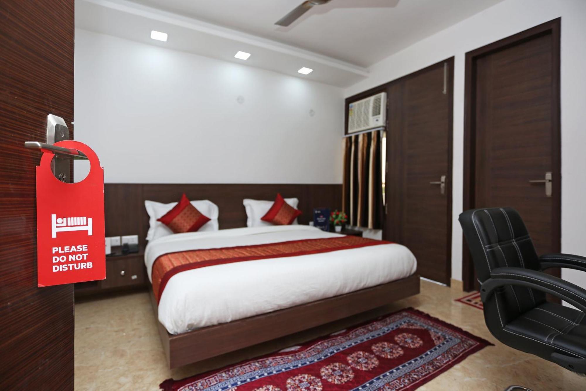 Hotel O Green Residency Near Appu Ghar Gurgaon Exterior photo